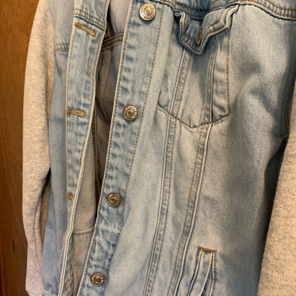 Denim jacket - Picture 3 of 3